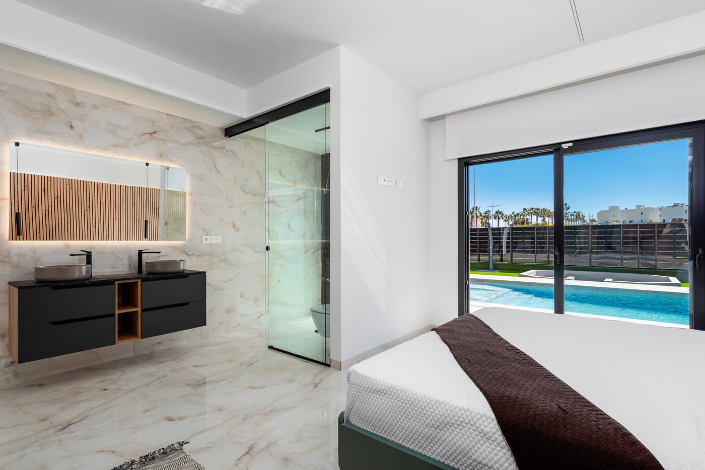 Luxery Brand New Villa - Image 6