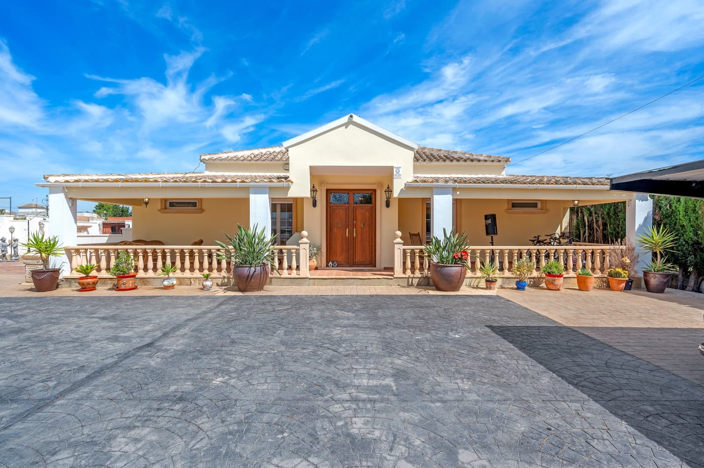Country Estate In Almoradí
