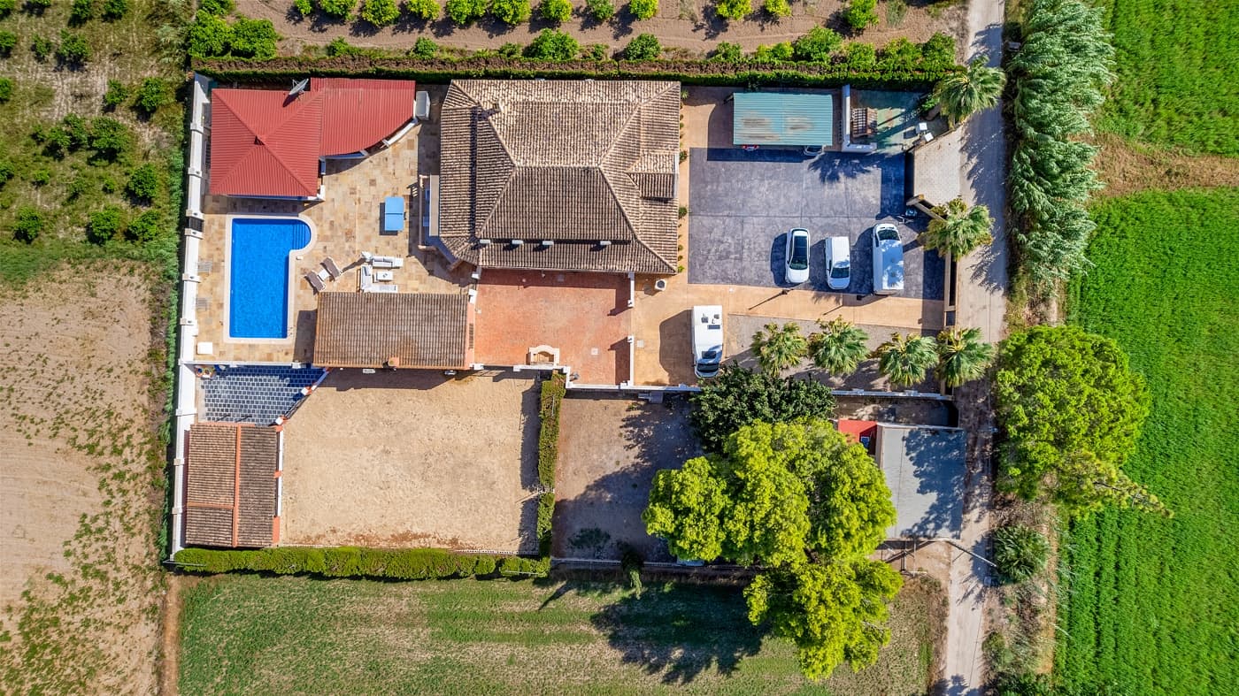 Country Estate In Almoradí - Image 3