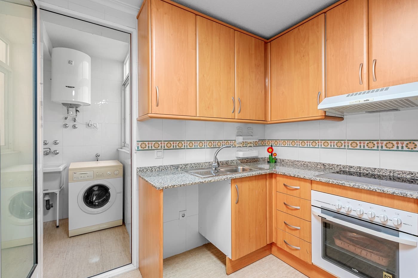 Apartment In Torrevieja - Image 6
