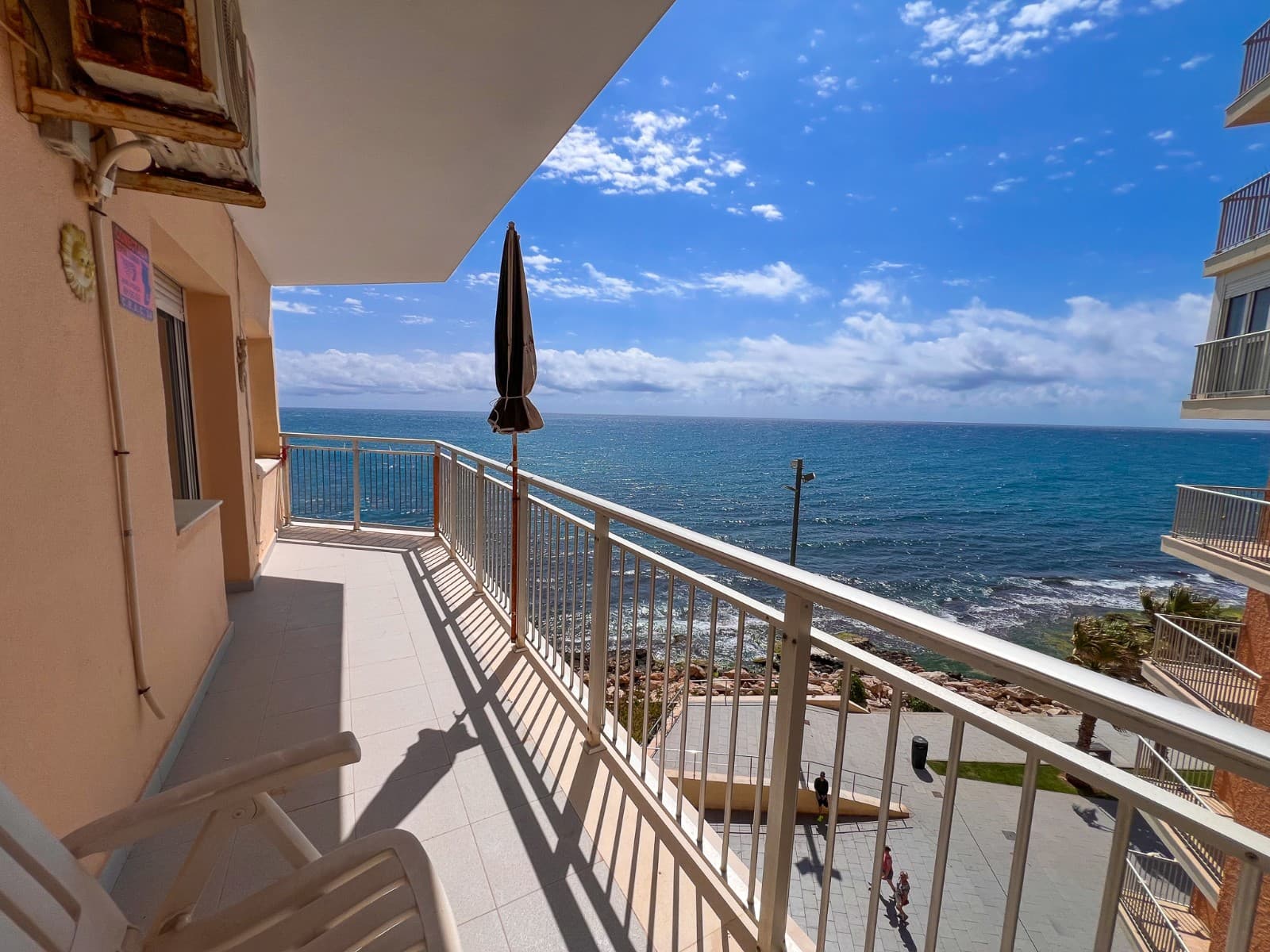 Apartment In Torrevieja