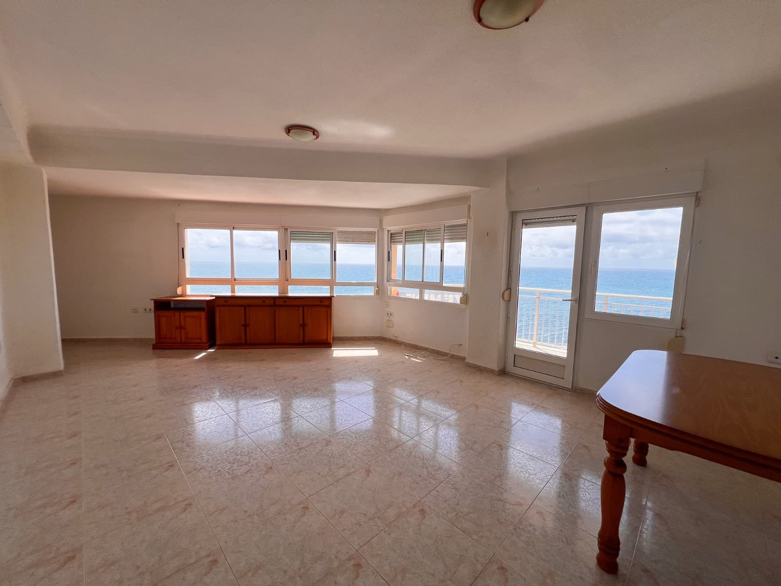Apartment In Torrevieja - Image 5