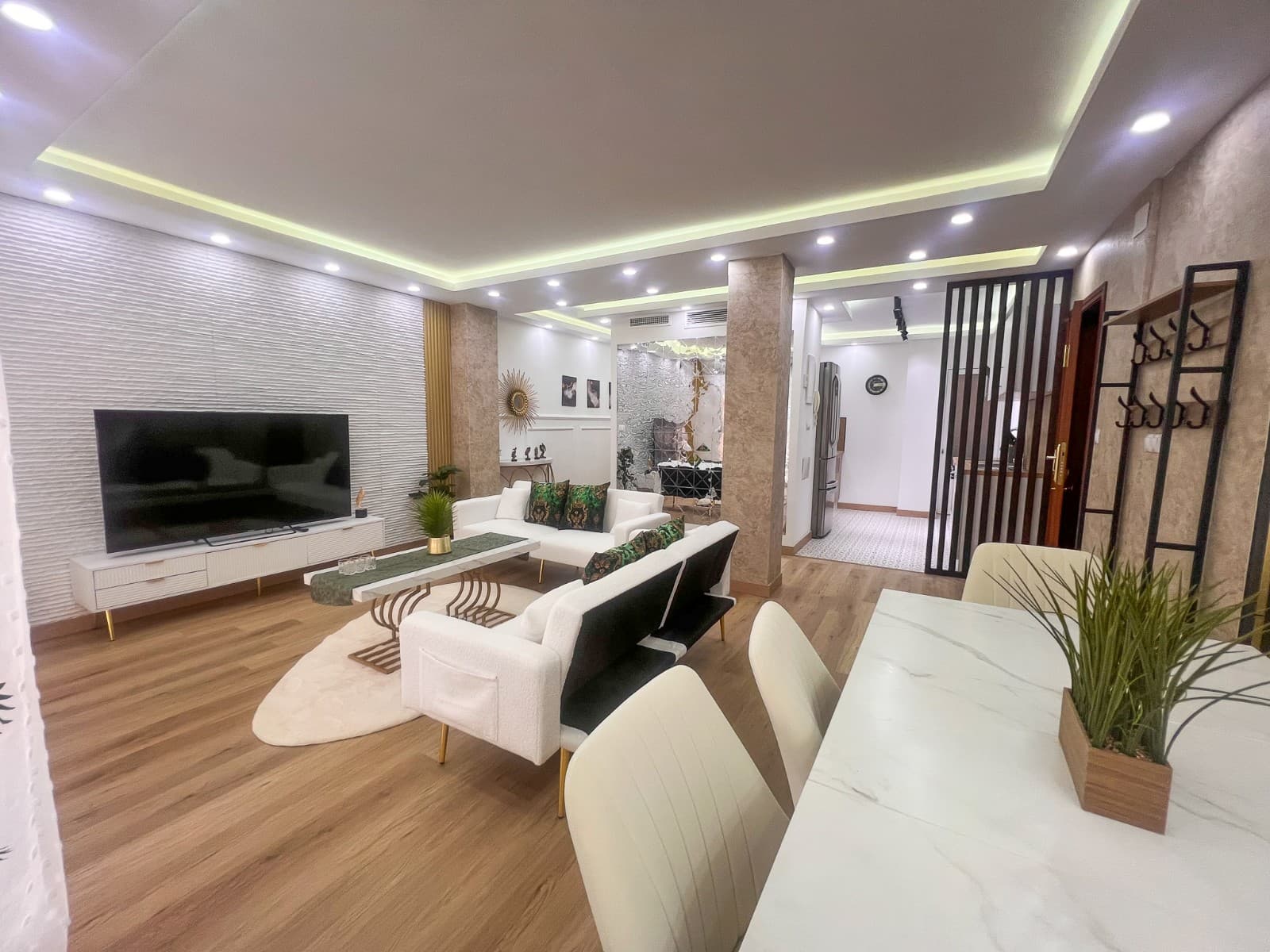 Apartment In Torrevieja - Image 3