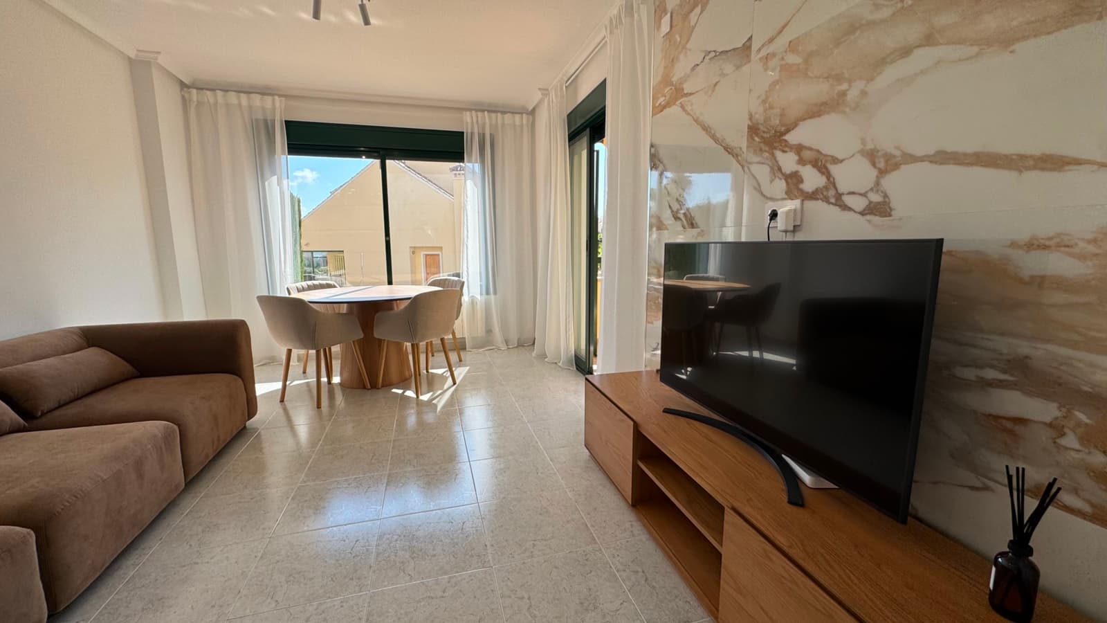Apartment In Orihuela Costa - Image 4