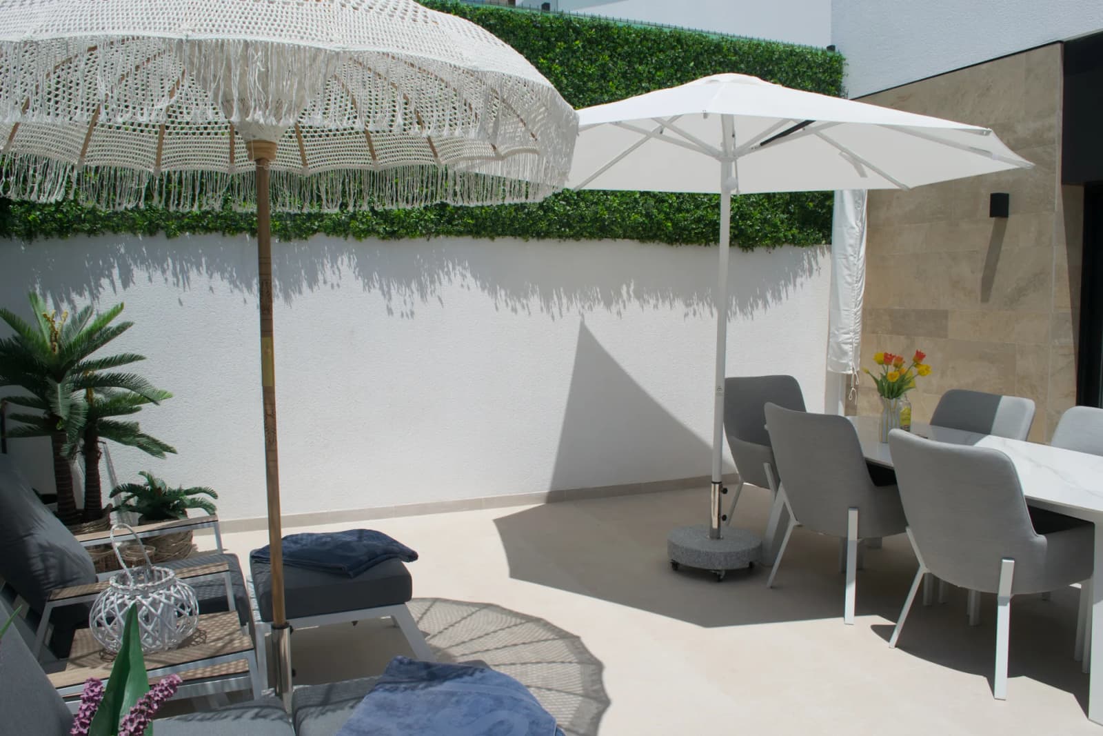 Luxery Villa In Los Altos - Image 3