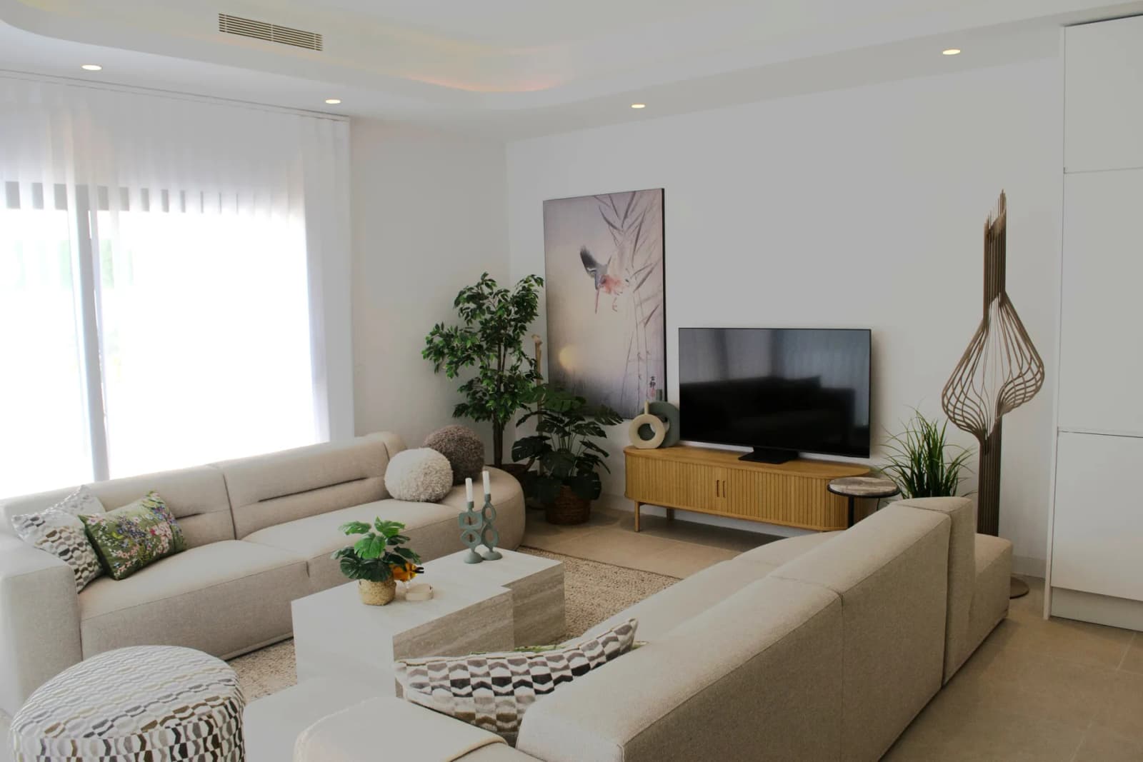 Luxery Villa In Los Altos - Image 8