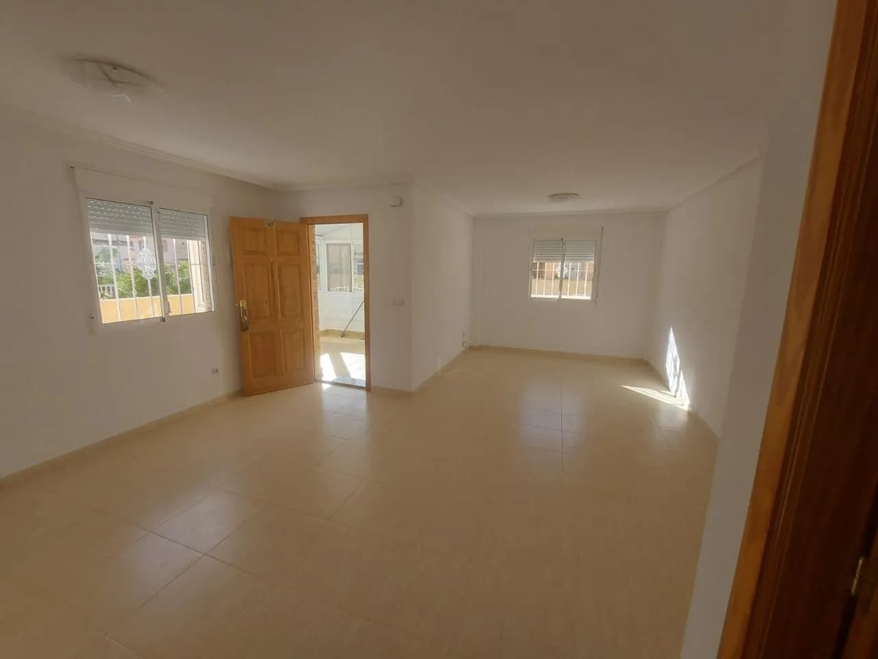 Precioso Bungalow Reformado Con Piscina Privada, Solárium Y Urbanización Con Piscinas En Ciudad Quesada - Image 8