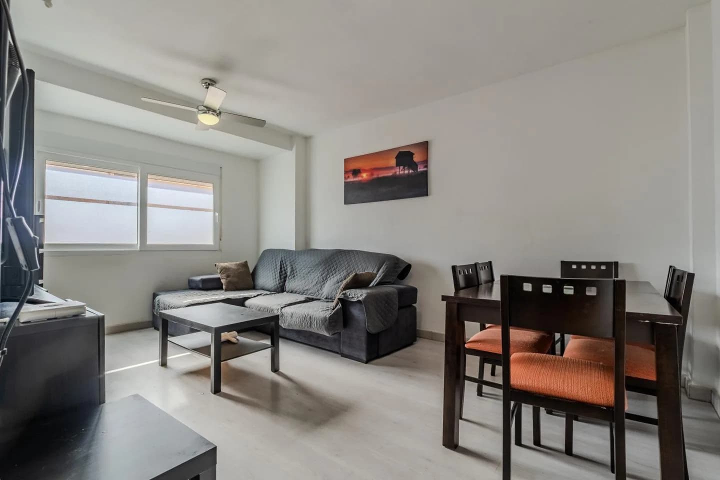 Acogedor Piso De 2 Dormitorios En Alicante