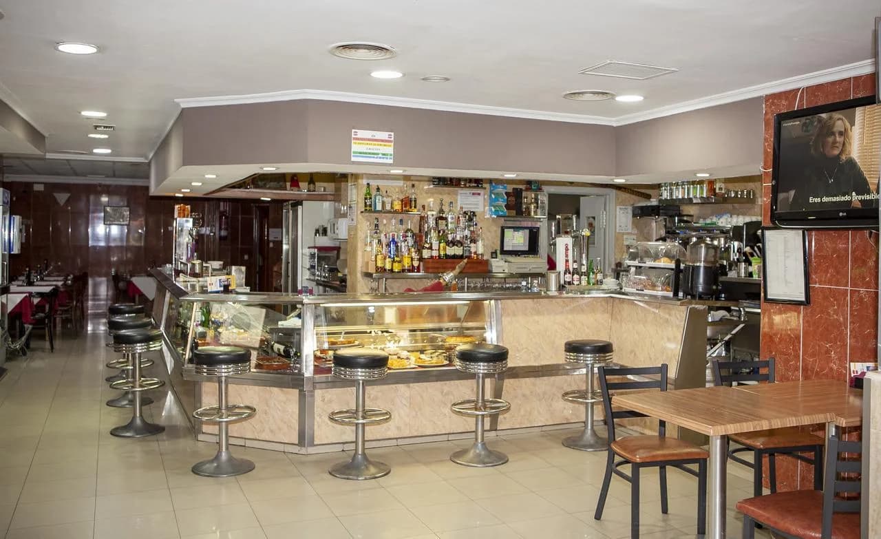 En Venta Hotel De 1 Estrella A 800m Del Mar En Torrevieja - Image 7