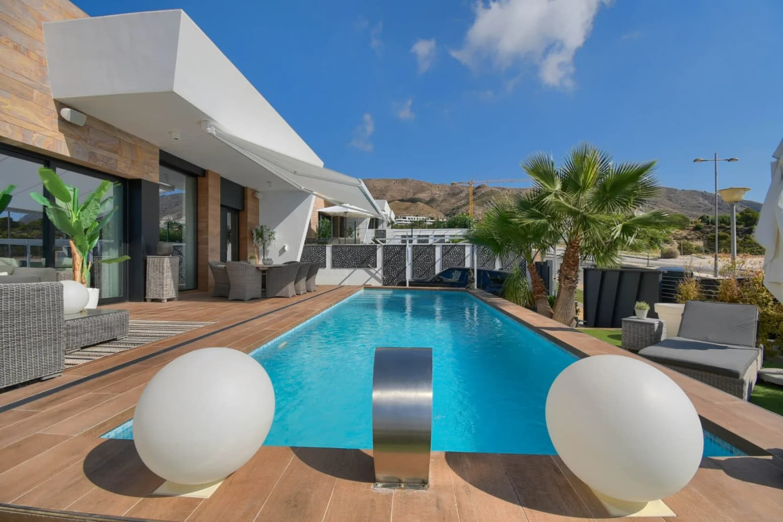 Independent Villa In Finestrat - Image 3