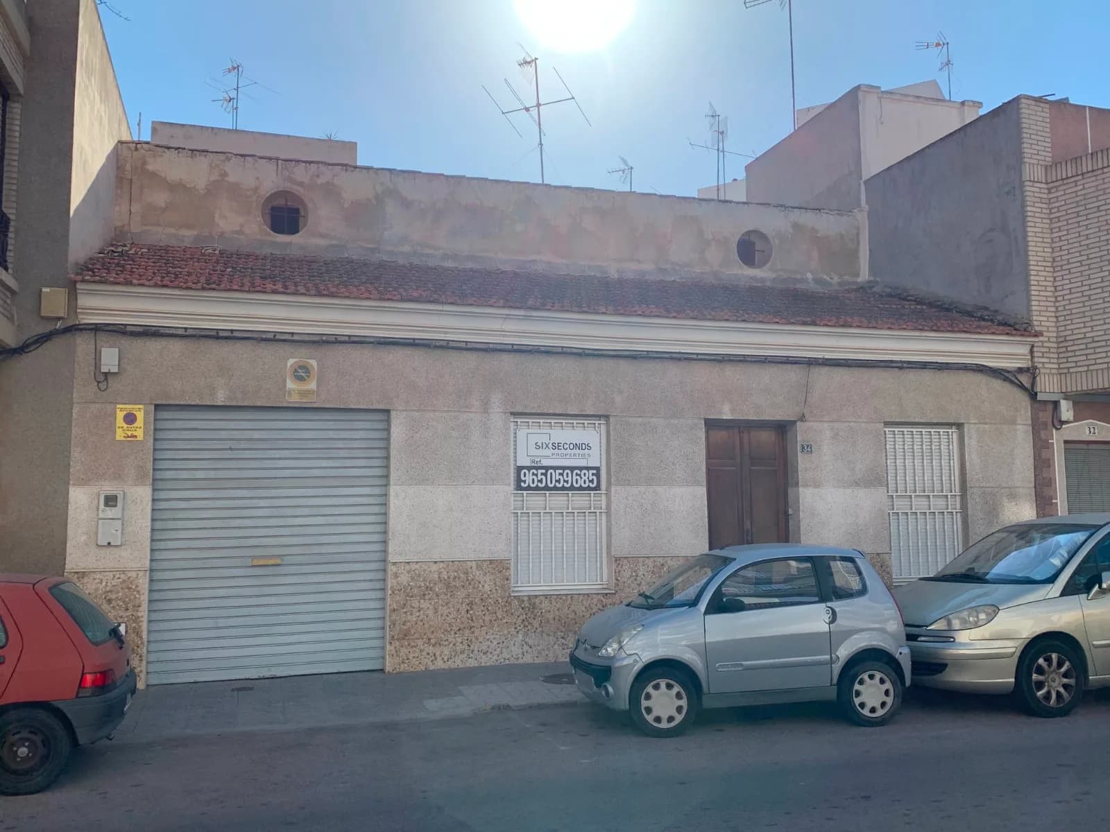 Plot de 1 dormitorios en venta en Guardamar del Segura, Alicante - Image 2