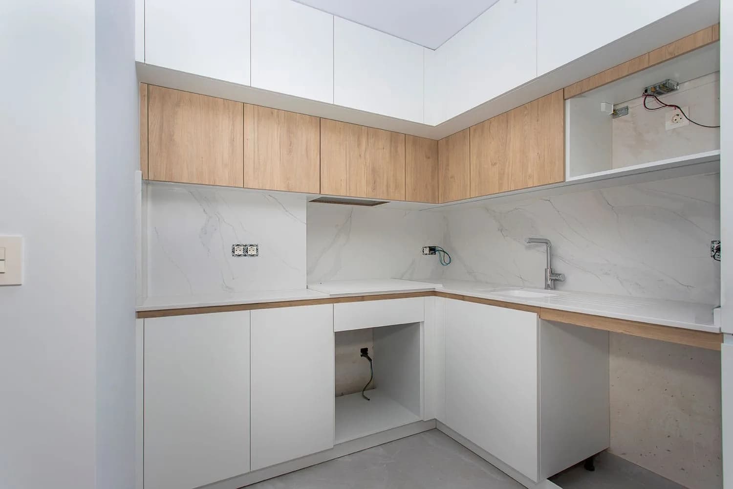 Apartment de 2 dormitorios en venta en Torrevieja, Alicante - Image 9