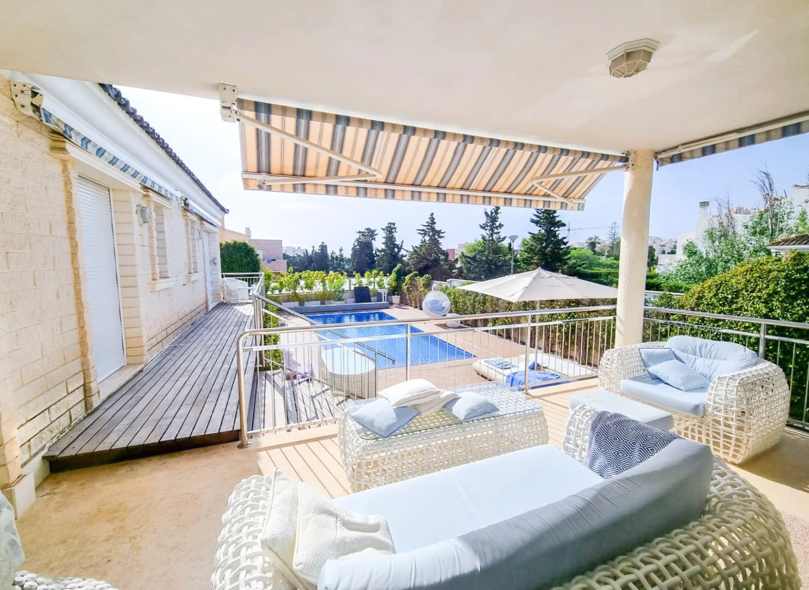 Independent Villa In Torrevieja - Image 4
