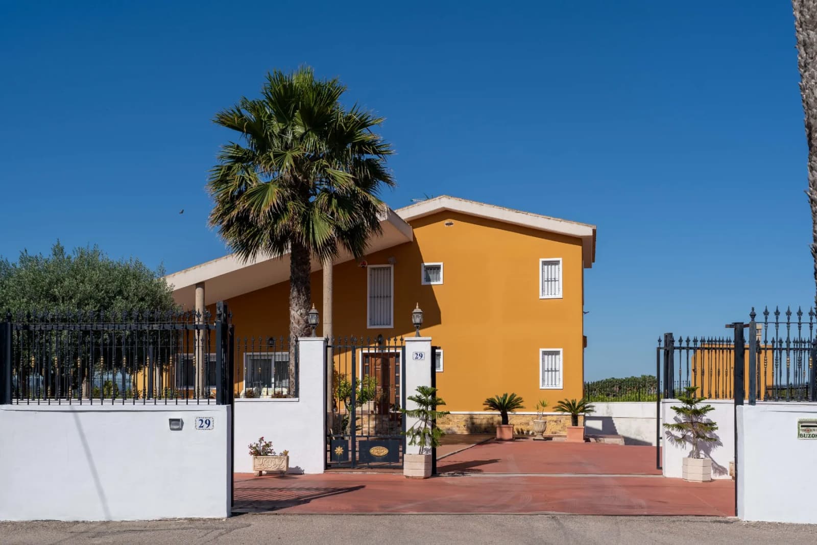 Finca Country Property In Orihuela - Image 2