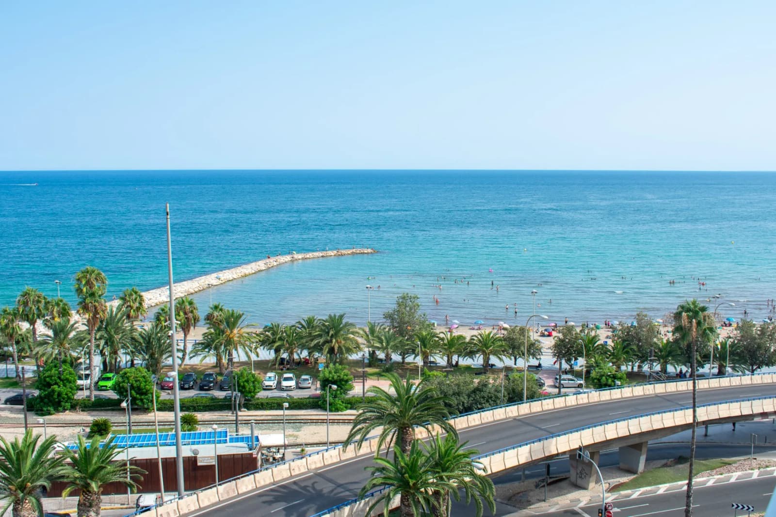 Villa de 2 dormitorios en venta en Alicante - Image 6