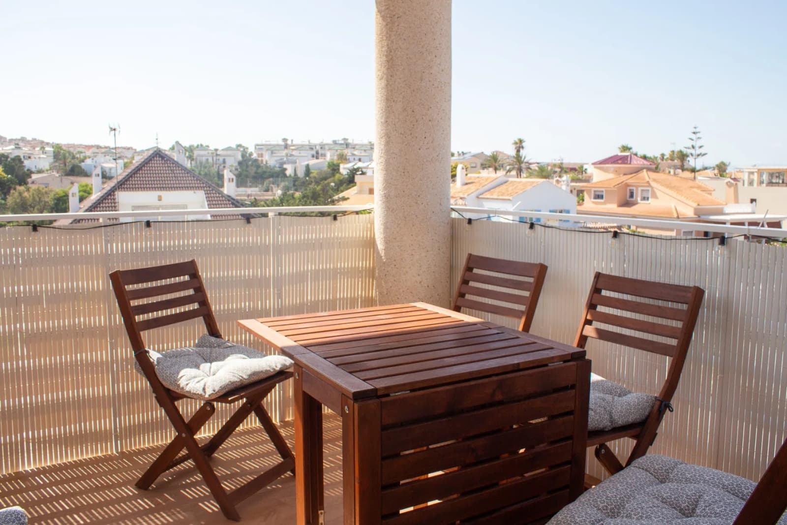 Apartment de 2 dormitorios en venta en Torrevieja, Alicante - Image 4