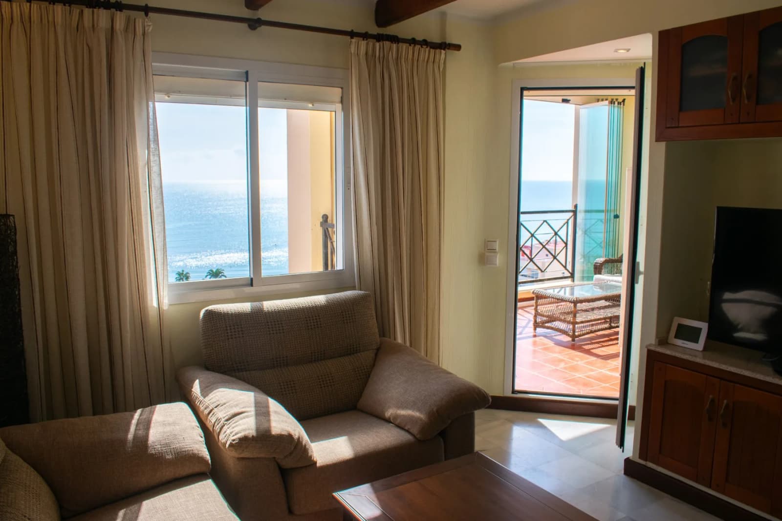 Apartment de 3 dormitorios en venta en Torrevieja, Alicante - Image 9