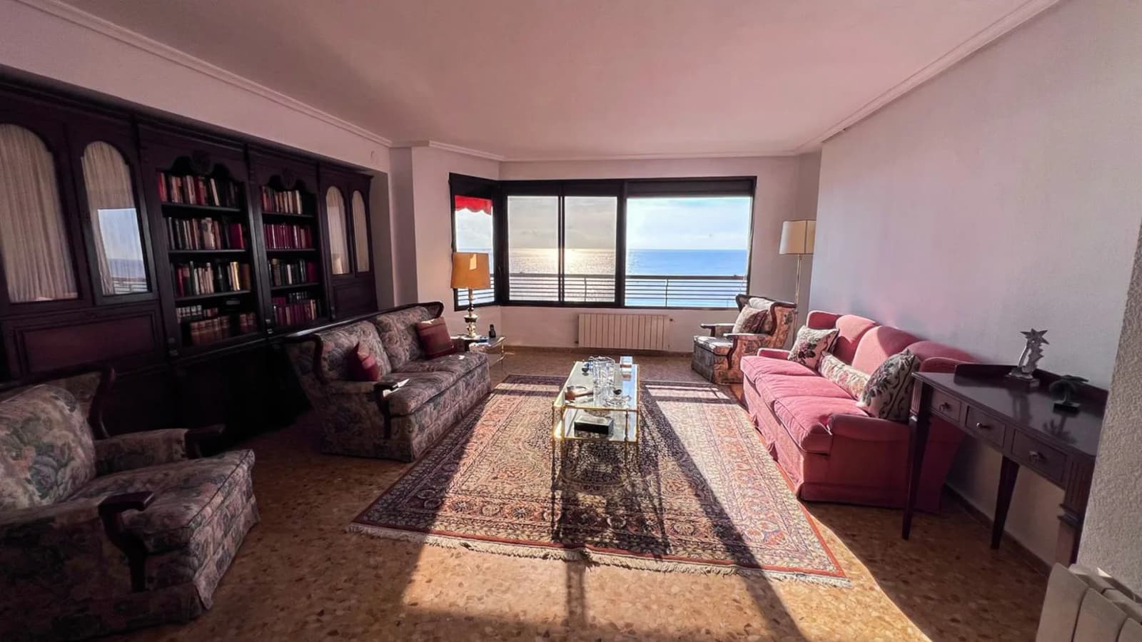 Apartment de 2 dormitorios en venta en Alicante - Image 3