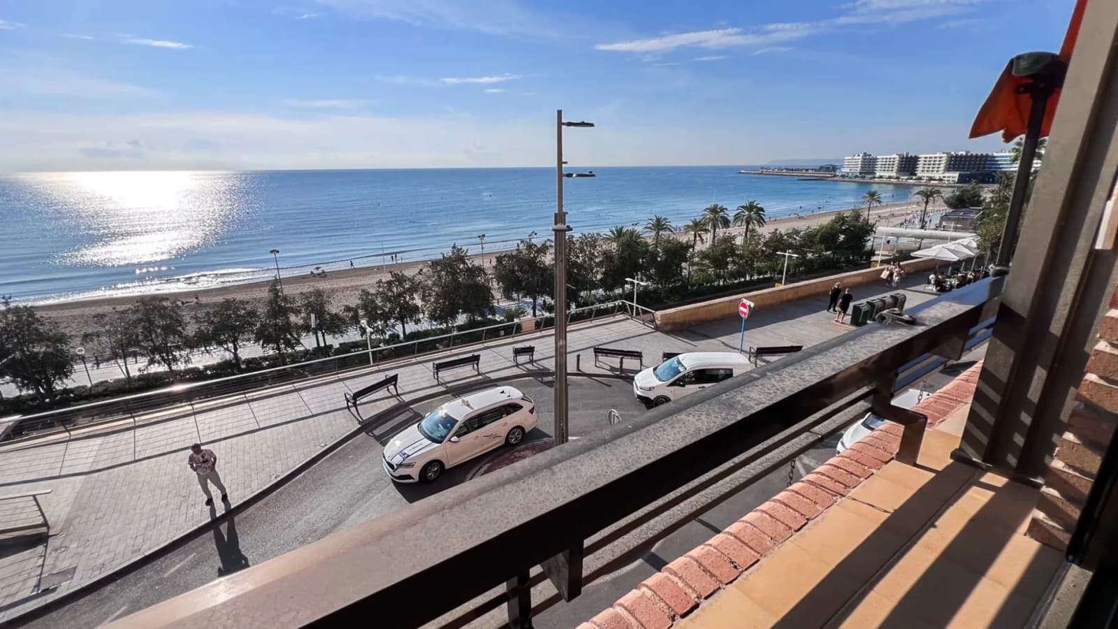 Apartment de 2 dormitorios en venta en Alicante - Image 8