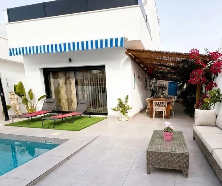 Semi-detached Villa In San Pedro Del Pinatar