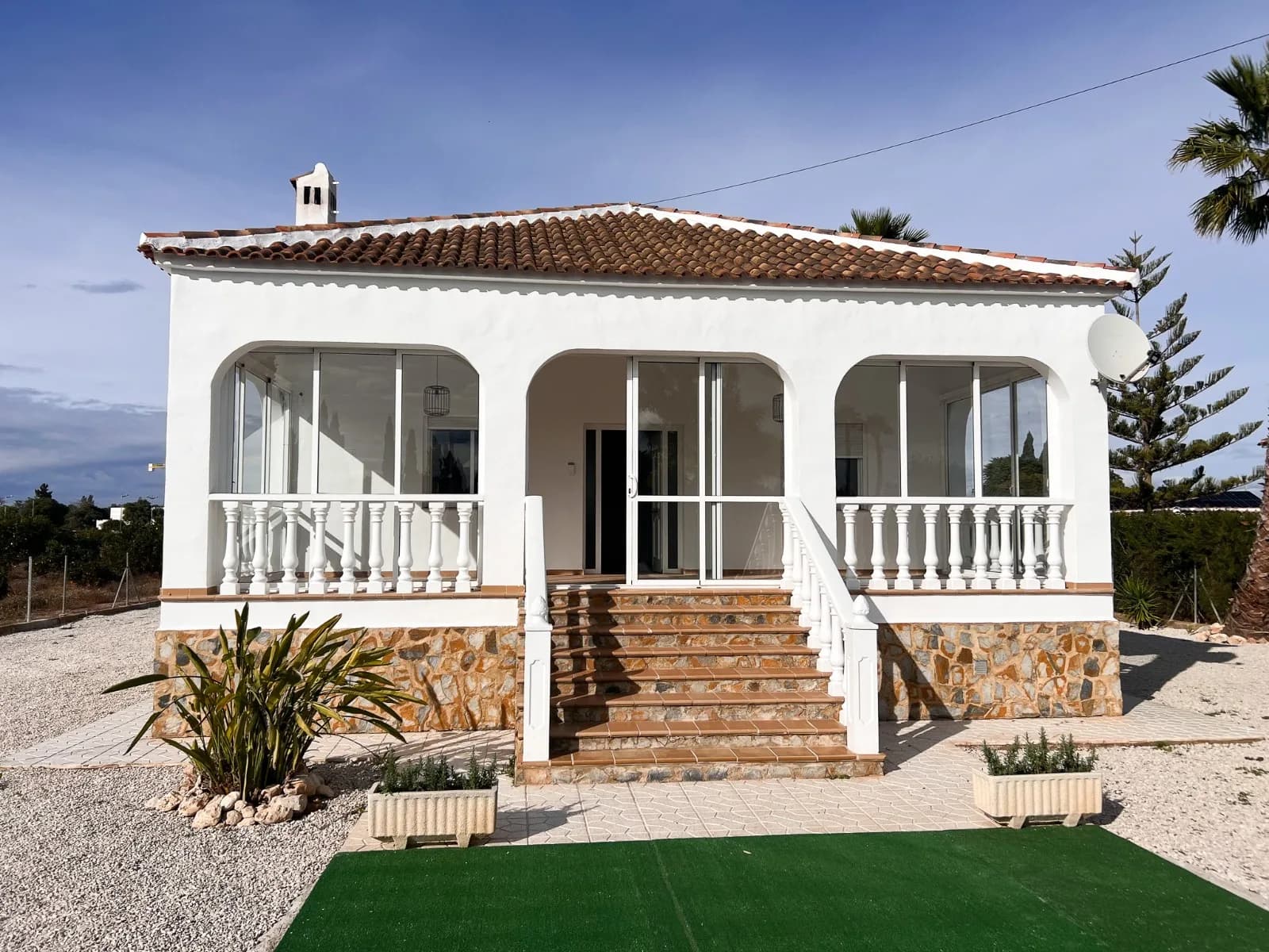Independent Villa In Dolores - Image 3