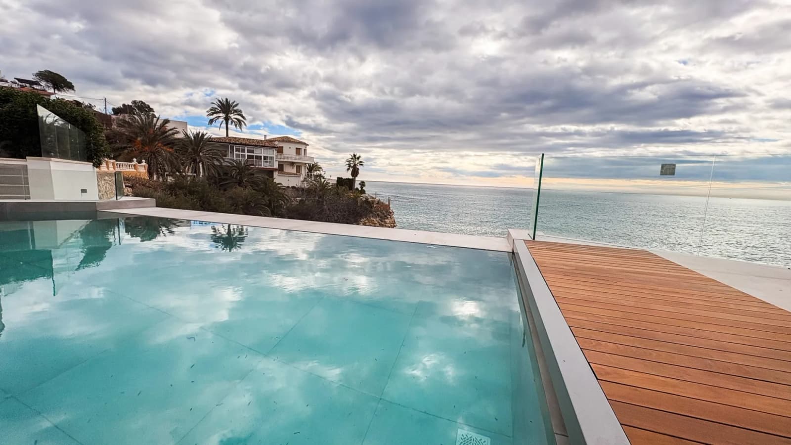 Independent Villa In El Campello - Image 4