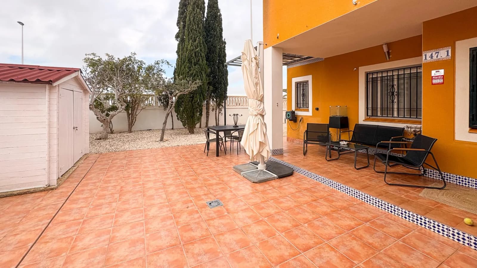 Semi Detached House In Arenales Del Sol - Image 2
