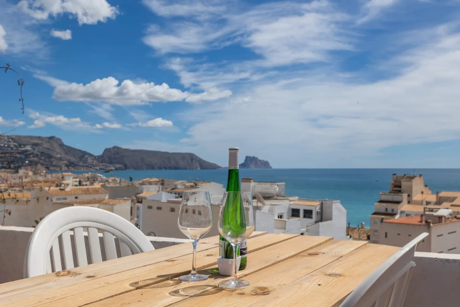 Villa de 3 dormitorios en venta en Altea, Alicante - Image 2