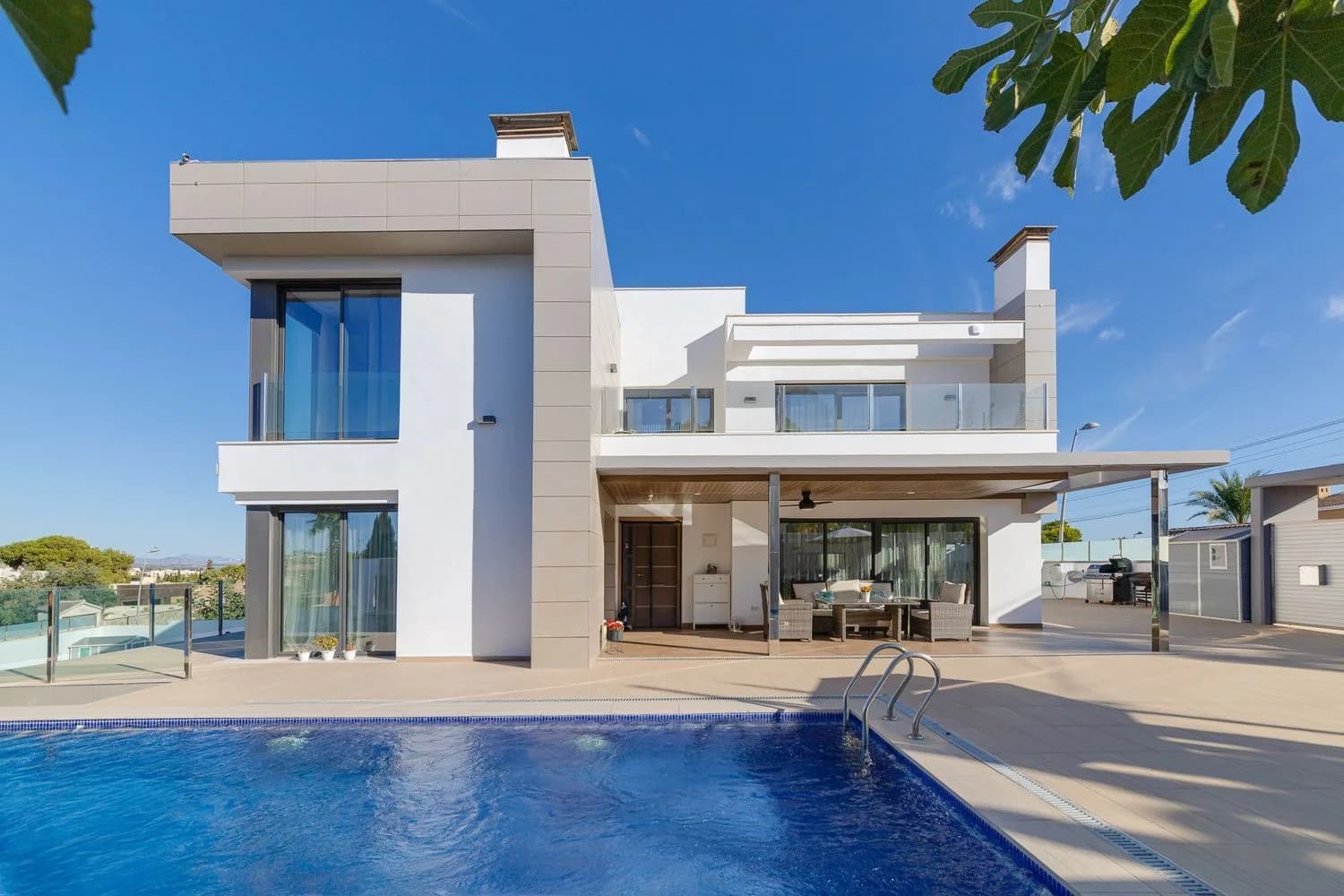 Independent Villa In Torrevieja