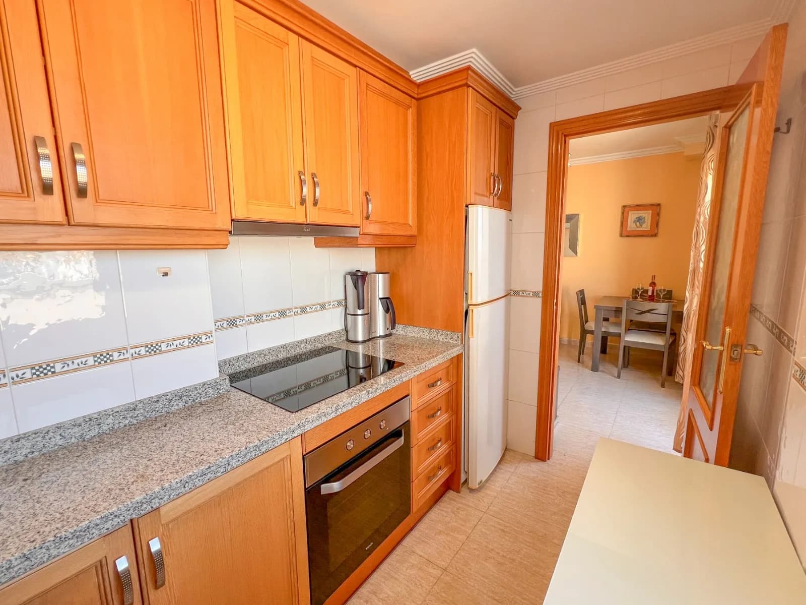 Apartment de 3 dormitorios en venta en Torrevieja, Alicante - Image 8