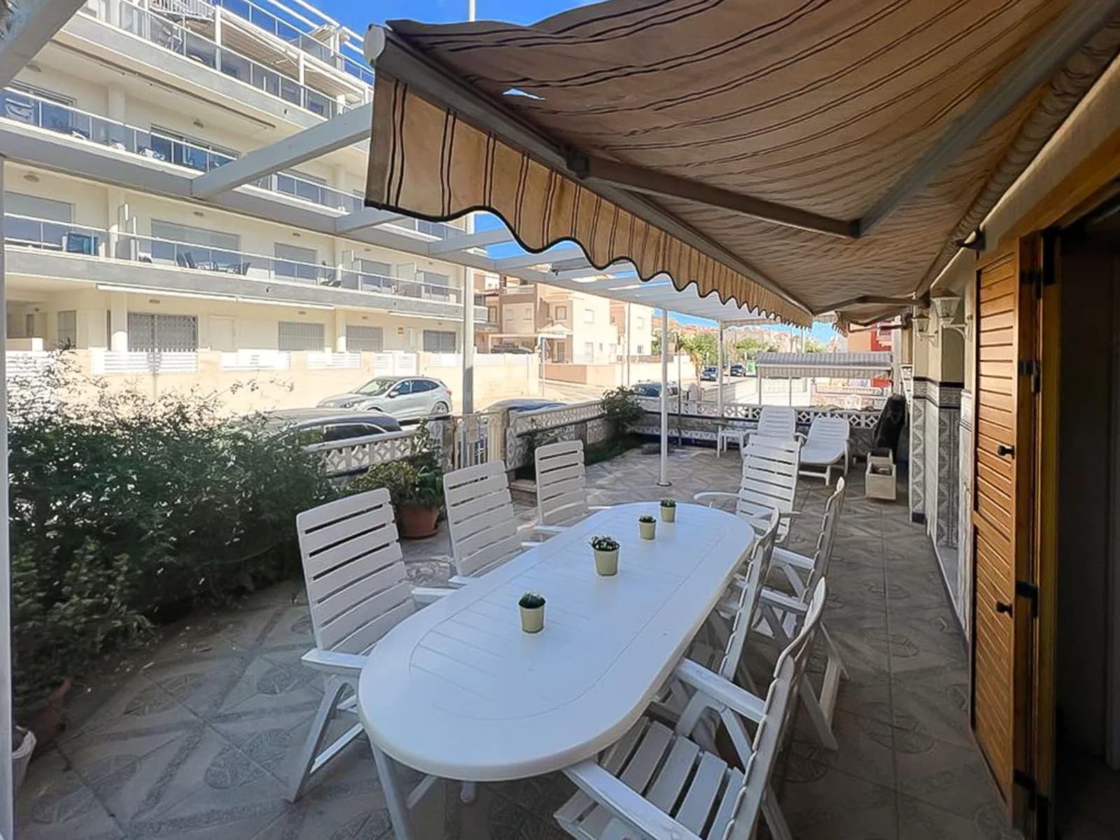 Townhouse de 4 dormitorios en venta en Santa Pola, Alicante - Image 4