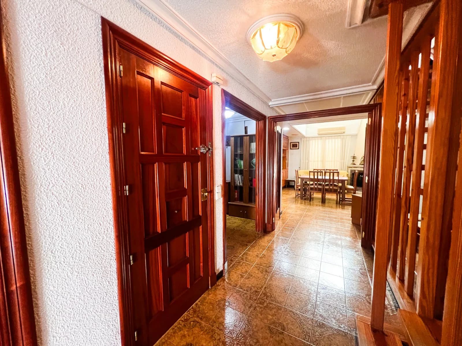 Townhouse de 5 dormitorios en venta en Guardamar del Segura, Alicante - Image 3