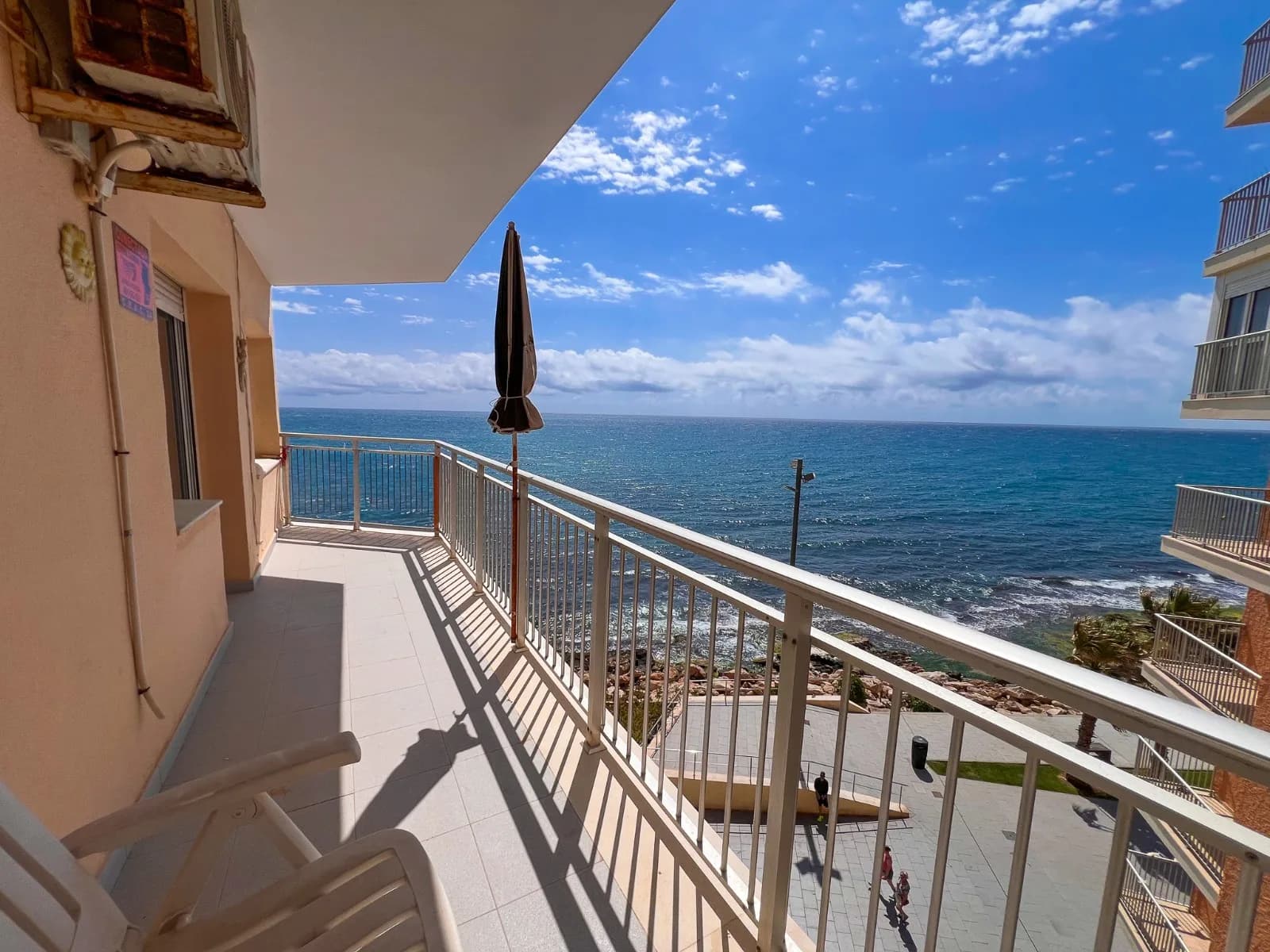 Apartment de 4 dormitorios en venta en Torrevieja, -
