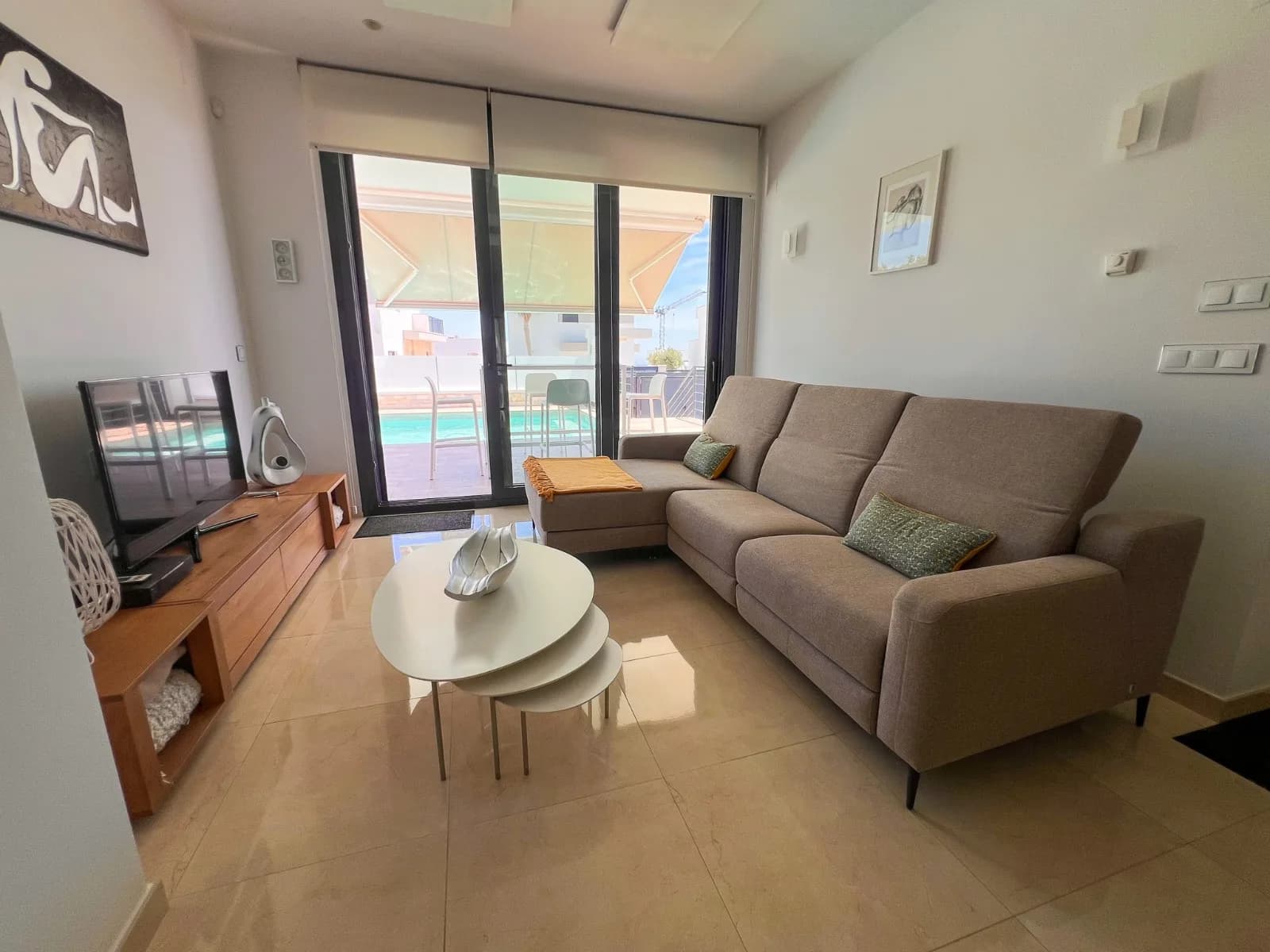 Independent Villa In San Miguel De Salinas - Image 5