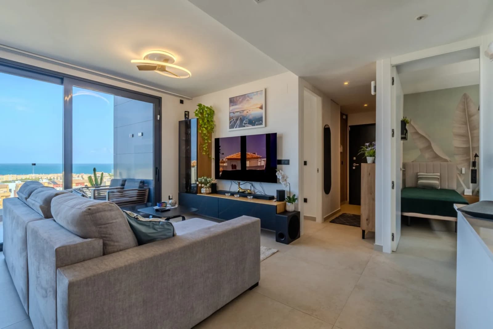 Villa de 3 dormitorios en venta en Guardamar del Segura, Alicante - Image 5