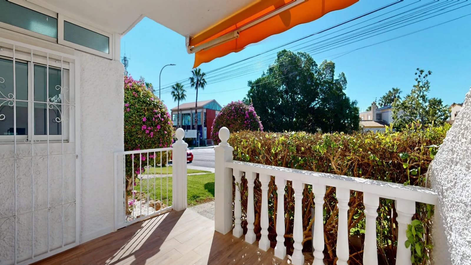 Bungalow In Orihuela Costa - Image 2