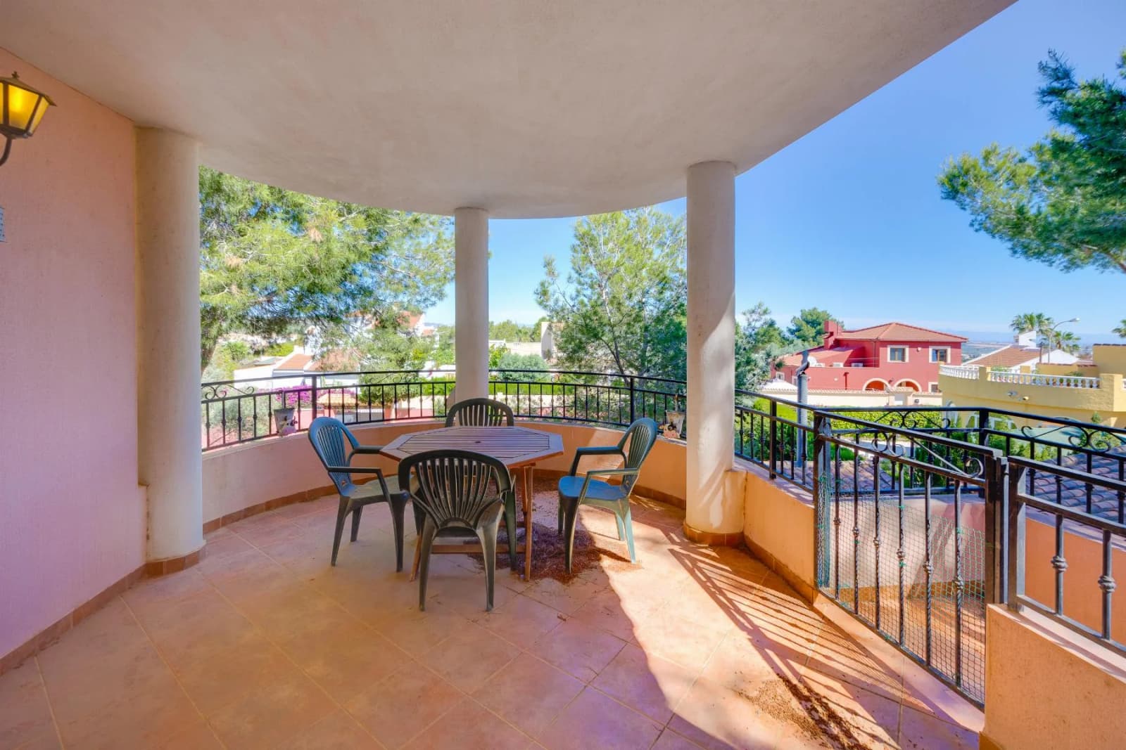 Chalet In San Miguel De Salinas - Image 6
