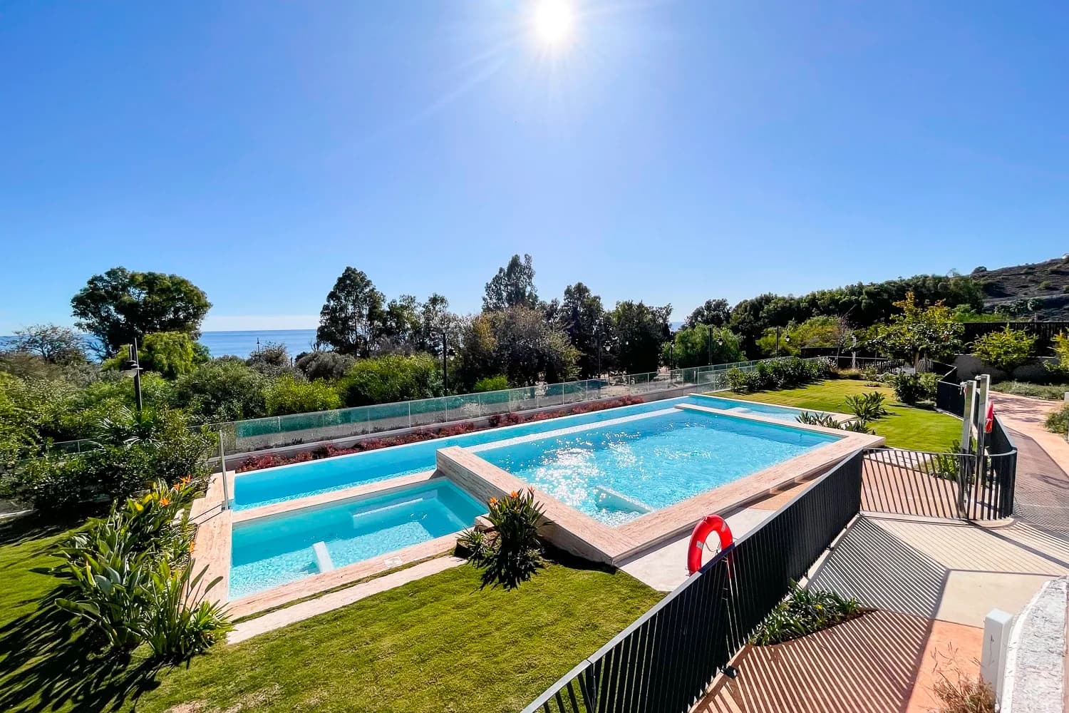 Apartment de 3 dormitorios en venta en Villajoyosa, Alicante - Image 4