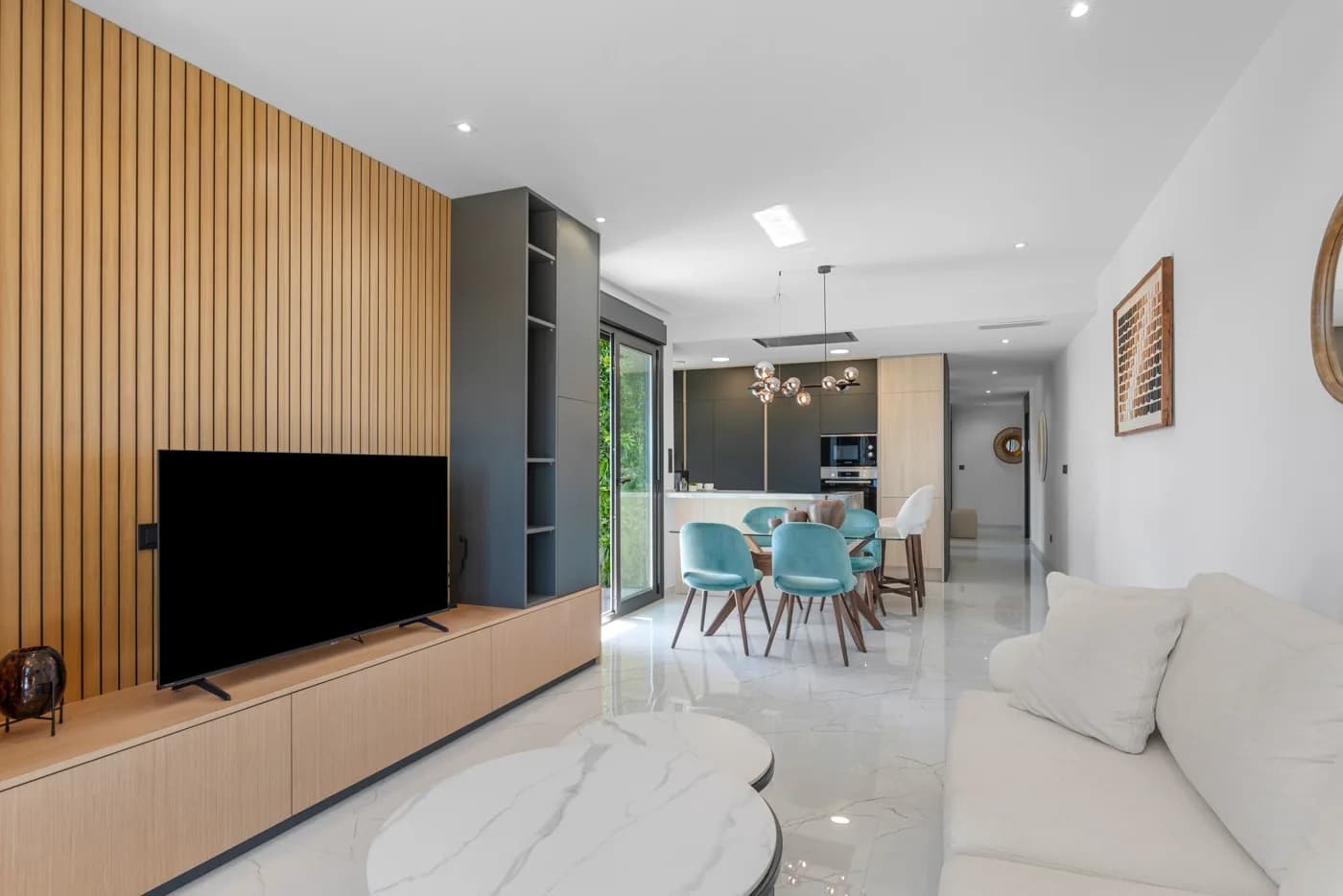 Villa de 3 dormitorios en venta en Orihuela costa, Alicante - Image 7