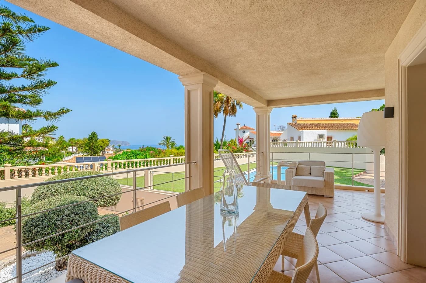 Villa de 5 dormitorios en venta en Benissa, Alicante - Image 4