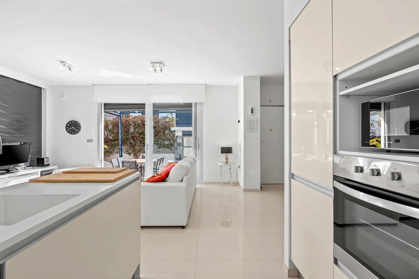 Villa de 3 dormitorios en venta en Ciudad Quesada - Rojales, Alicante - Image 9