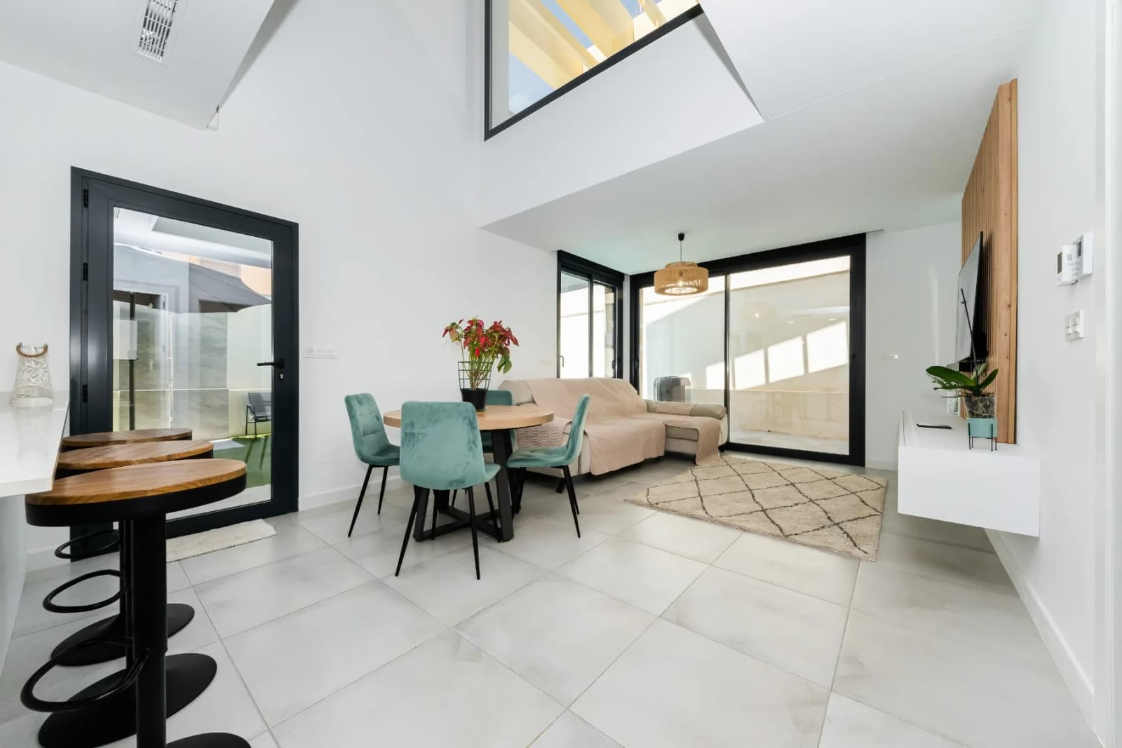 Villa de 3 dormitorios en venta en Los Montesinos, Alicante - Image 6