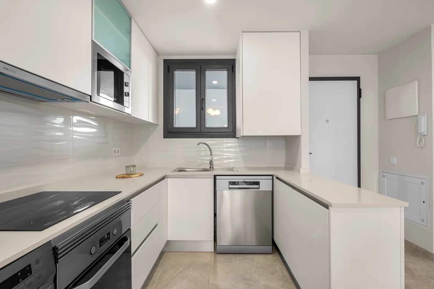 Apartment de 2 dormitorios en venta en Villamartín, Alicante - Image 5
