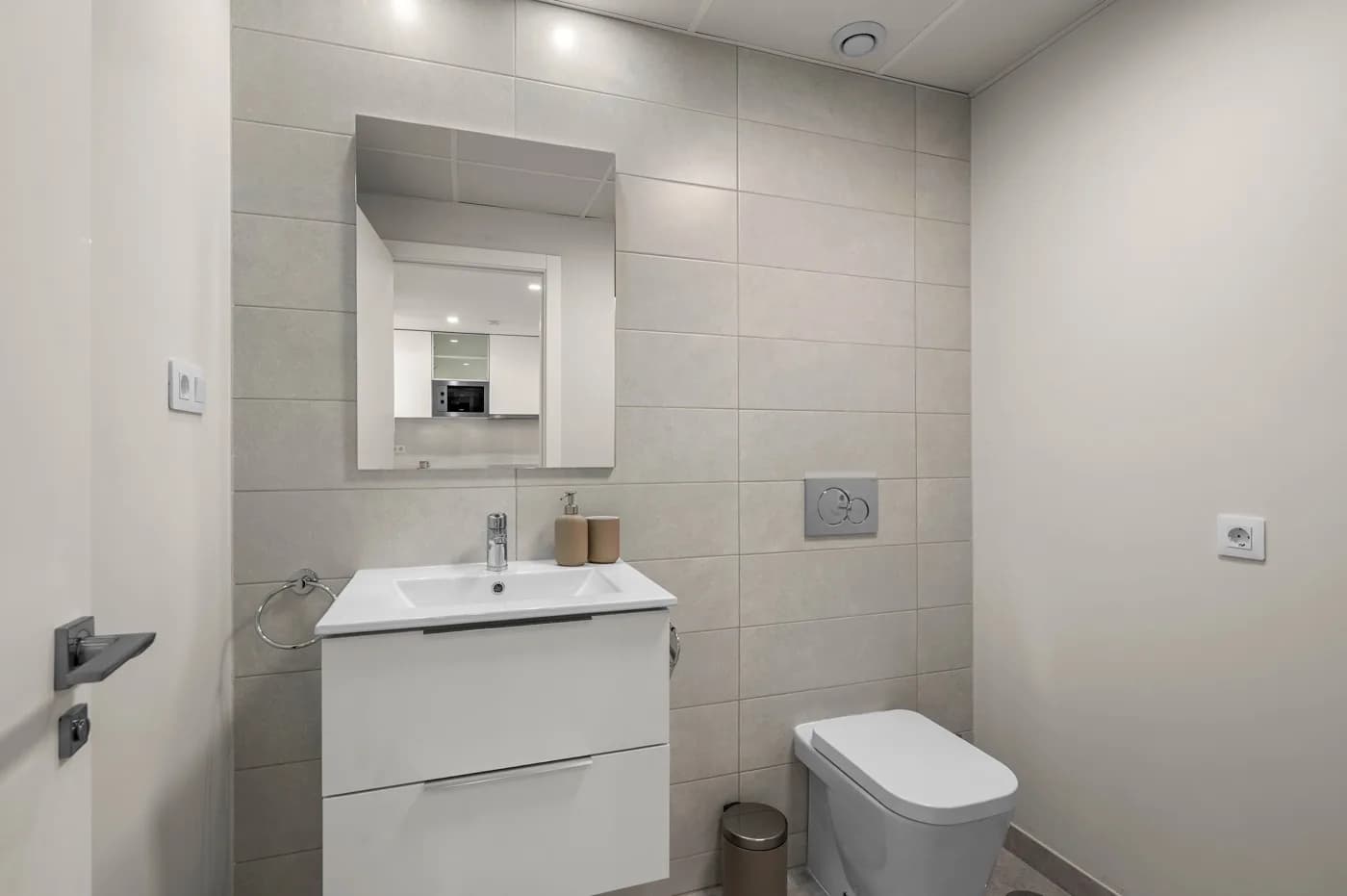 Apartment de 2 dormitorios en venta en Villamartín, Alicante - Image 9