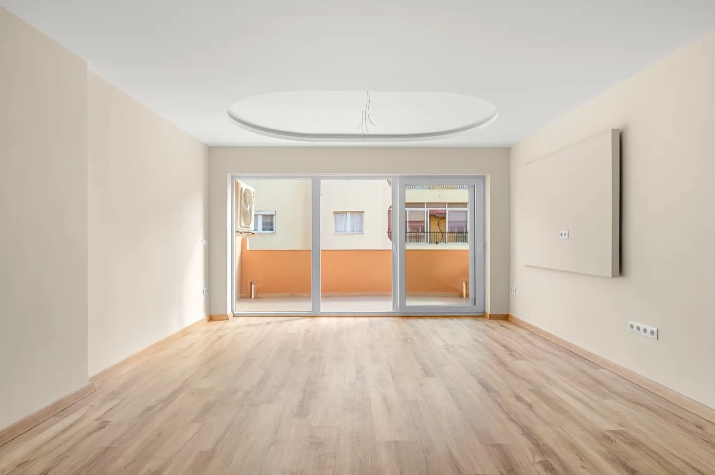 Apartment de 3 dormitorios en venta en Calpe, Alicante - Image 3