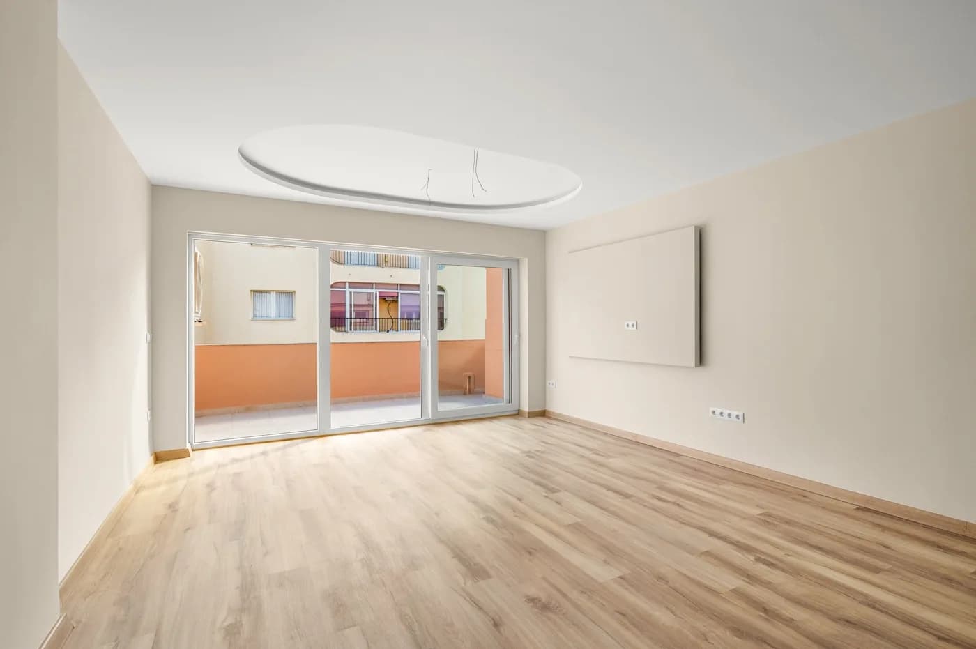 Apartment de 3 dormitorios en venta en Calpe, Alicante - Image 5