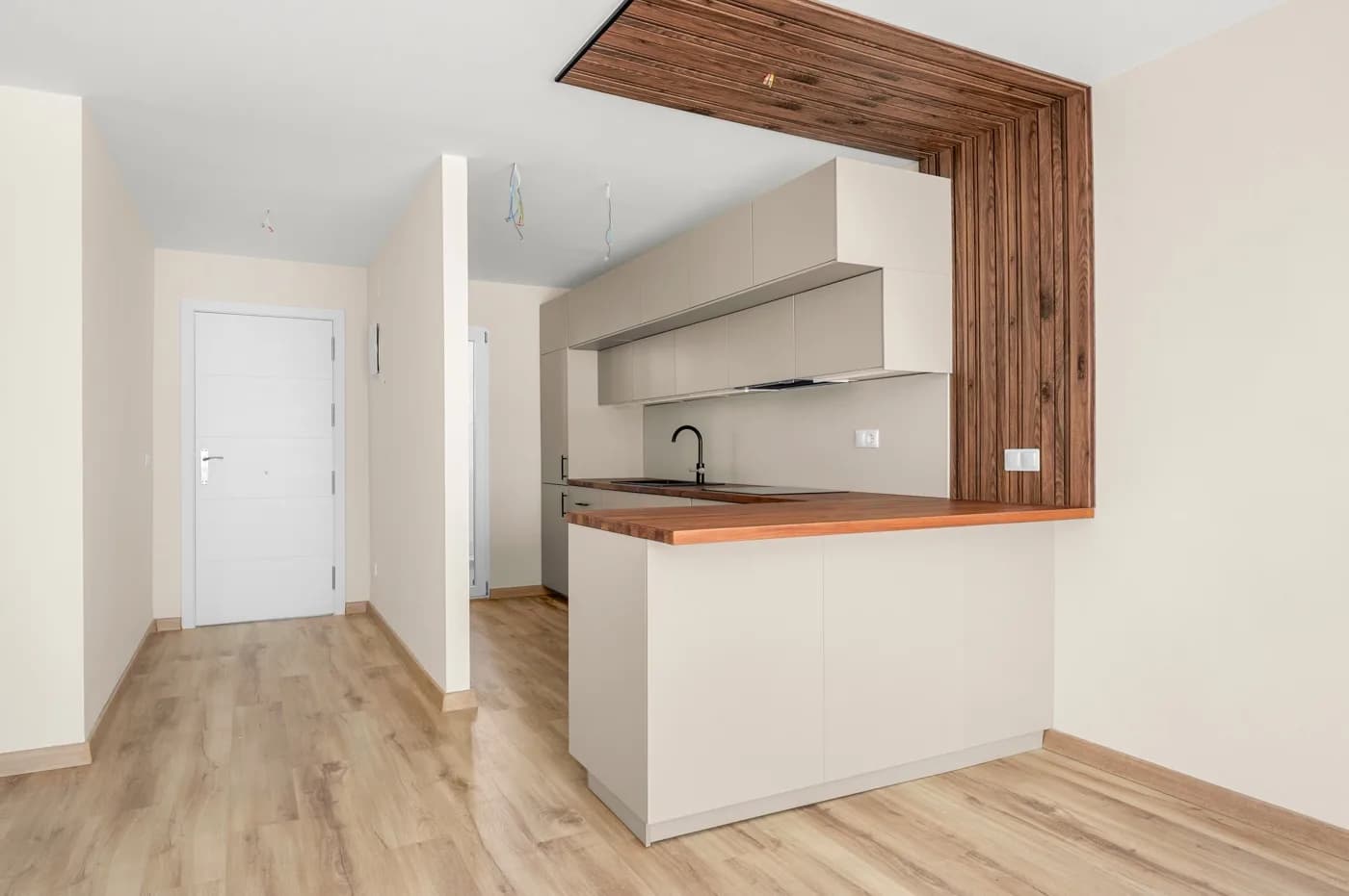 Apartment de 3 dormitorios en venta en Calpe, Alicante - Image 9