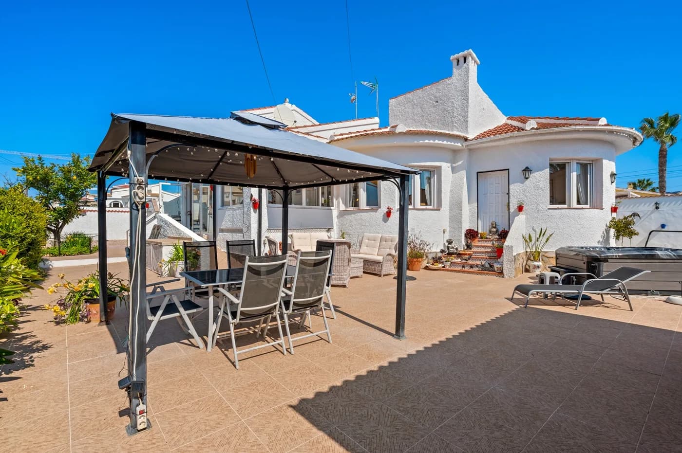 Villa de 3 dormitorios en venta en Ciudad Quesada - Rojales, Alicante