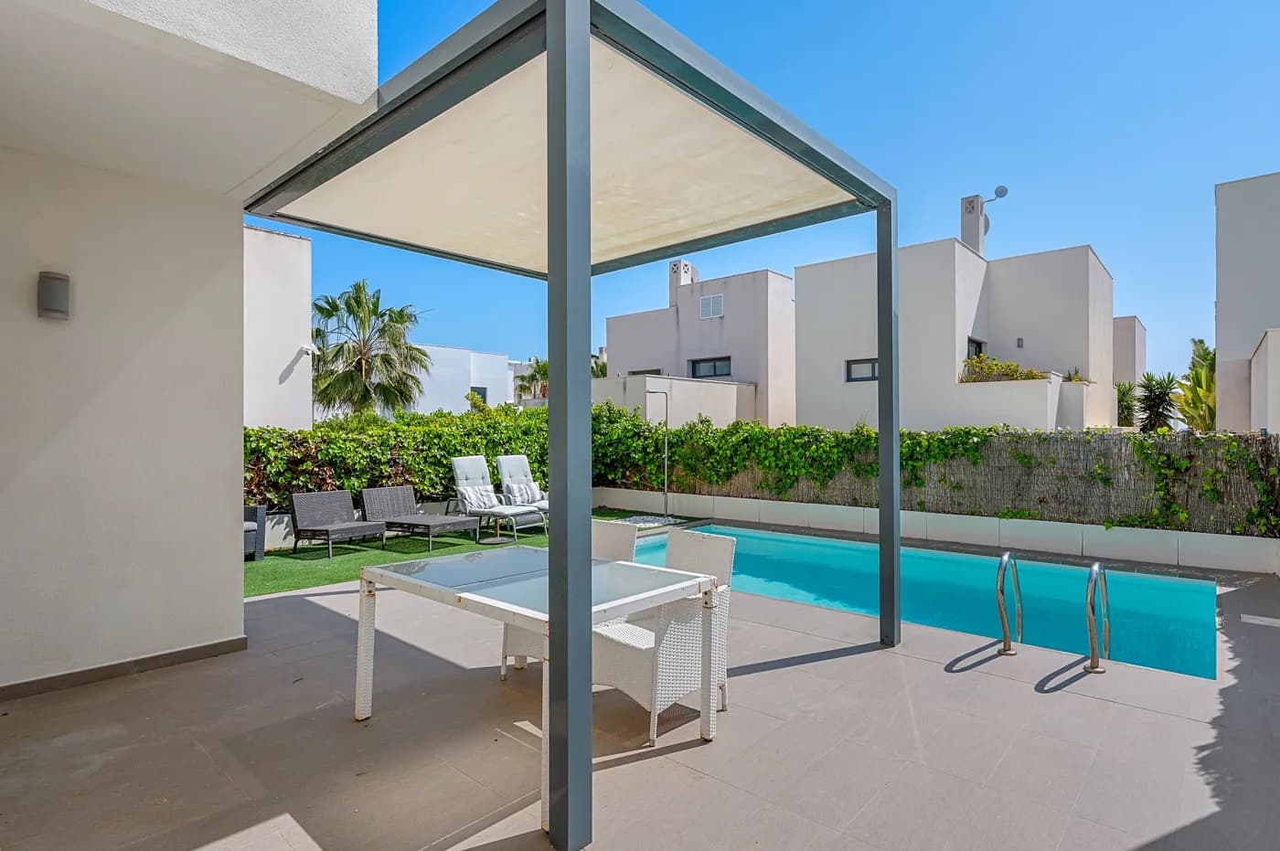 Villa de 2 dormitorios en venta en Ciudad Quesada - Rojales, Alicante - Image 6