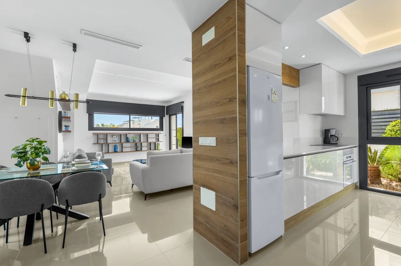 Villa de 3 dormitorios en venta en Ciudad Quesada - Rojales, Alicante - Image 8